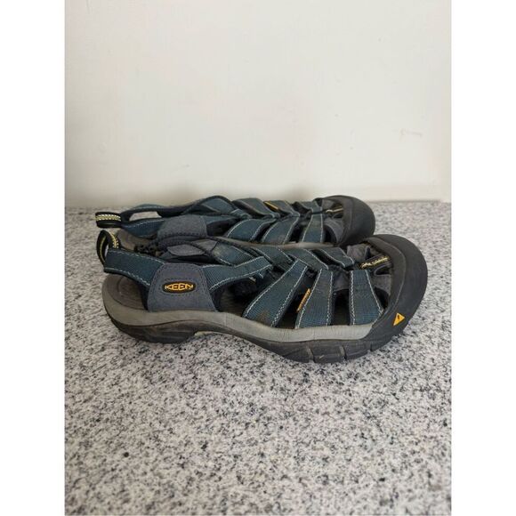 KEEN Newport H2 Sandal - Men\'s 7 Blue Walking Hiking Camping Outdoor Water Frien main image 5
